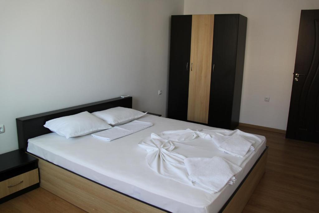 Guest House Ask Primorsko Bilik gambar