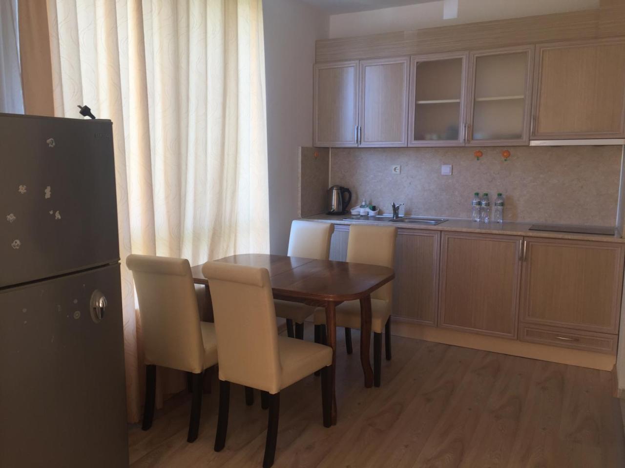 Guest House Ask Primorsko Luaran gambar